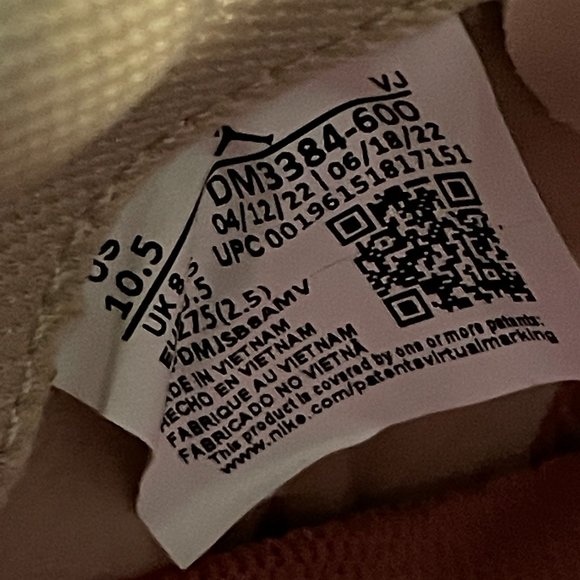 WMNS Delta 3 Low Sneaker - Picture 5 of 11